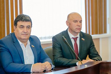 С праздником добра и уважения!